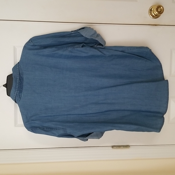 Gloria Vanderbilt Ladies Light Denim Blouse - Picture 2 of 7